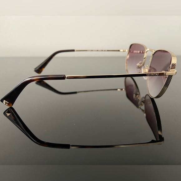 Valentino Sunglasses - Picture 5 of 14